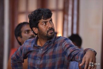 Nela Tickettu Movie Working Stills